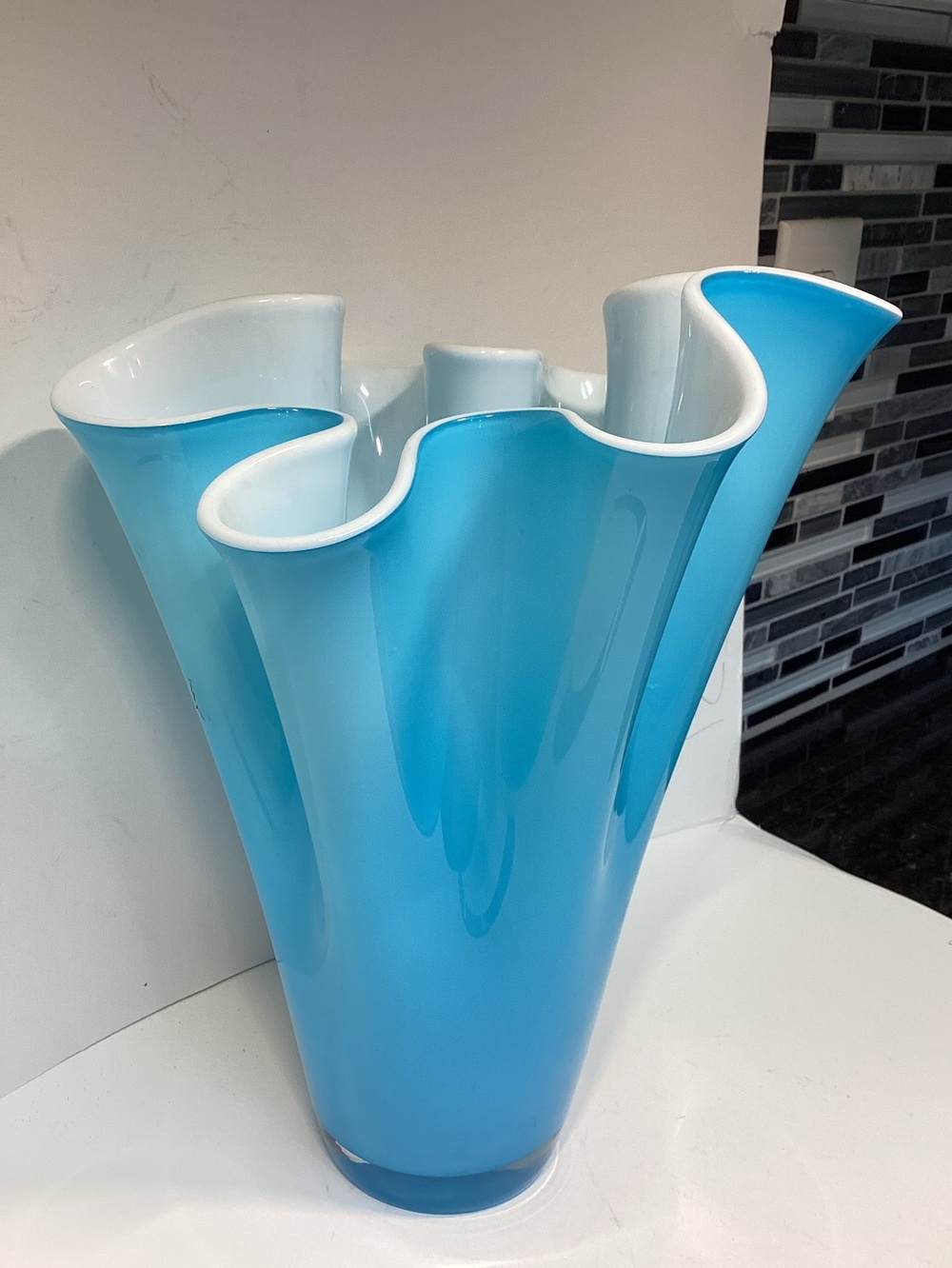 MCM Large Italian Art Glass Fazzoletto Handkerchief Vase Murano Glass 1950